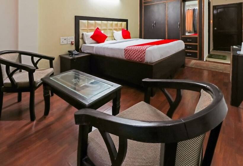 Отель Nestway By Oyo Rooms