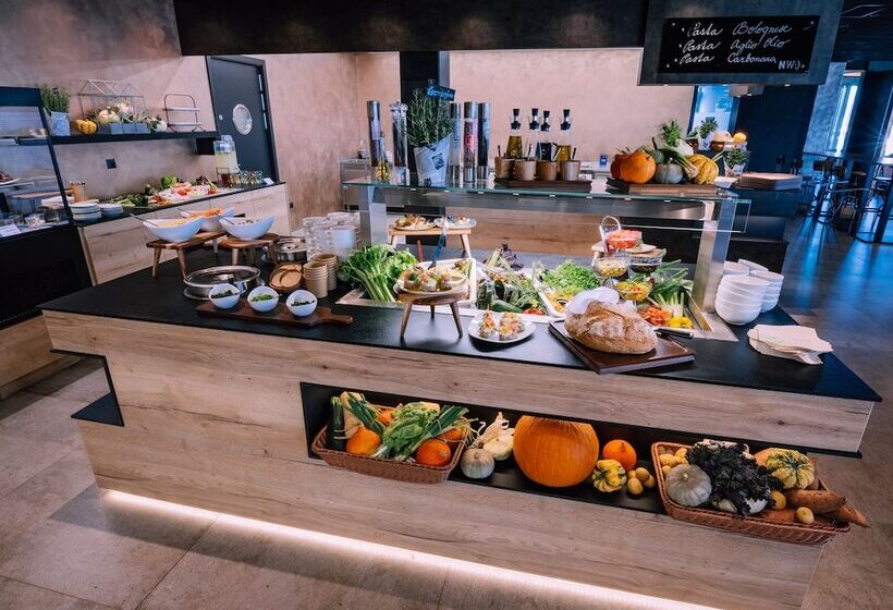 ホテル Nutrend World