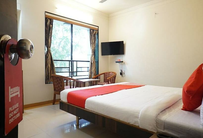 Отель Radiant By Oyo Rooms