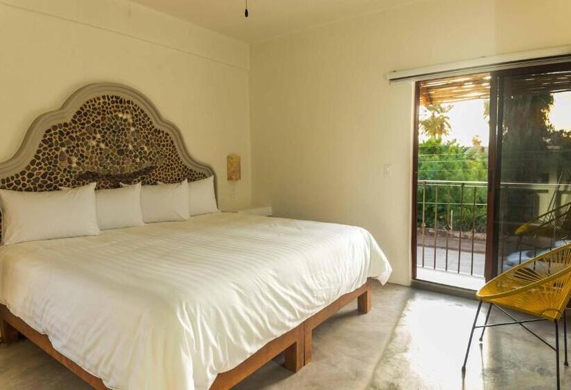 בית מלון כפרי Rosarito