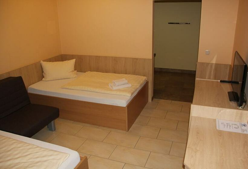 בית מלון כפרי Sportpark