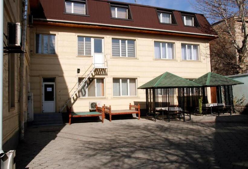 هتل Sunrise Guest House