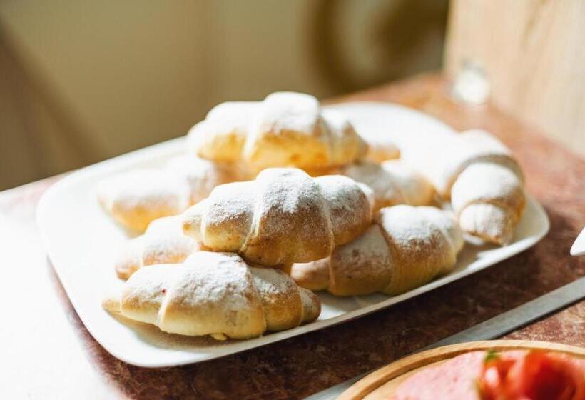 هتل Sunrise Guest House