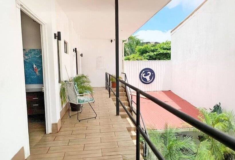 Отель Surf Ranch Tamarindo