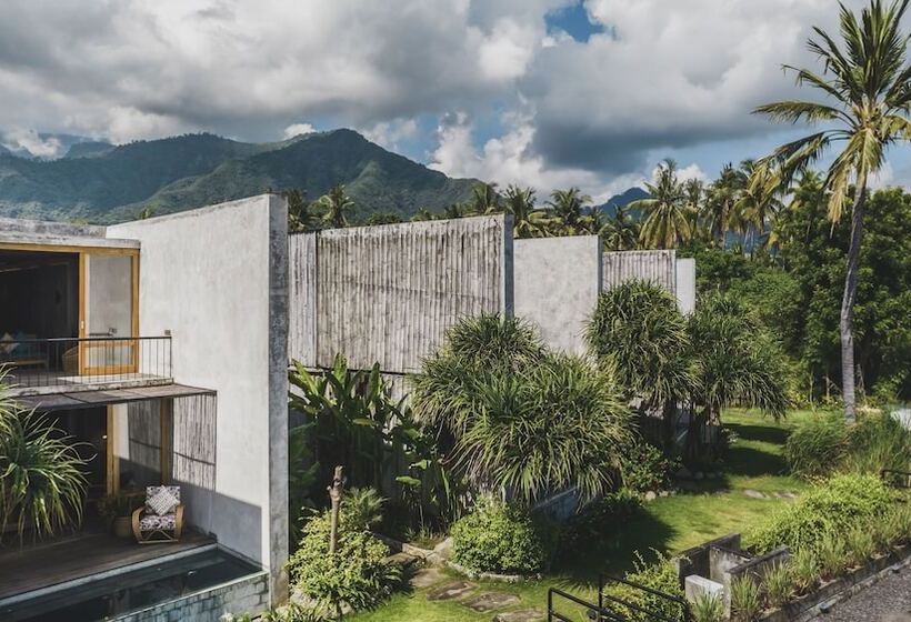 בית מלון כפרי The Tiing Tejakula Villas