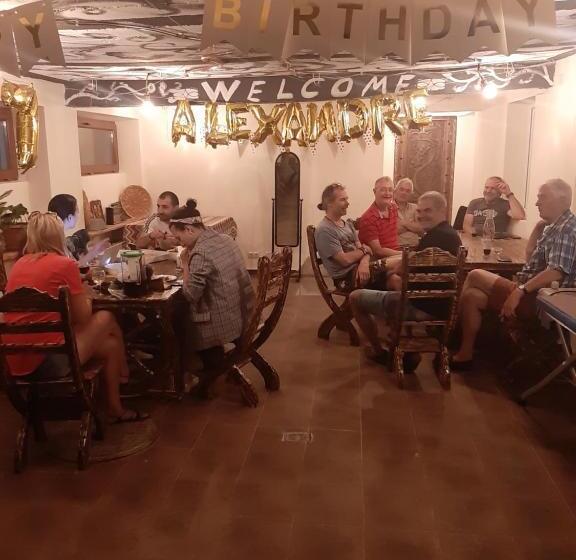 پانسیون Guest House Mk