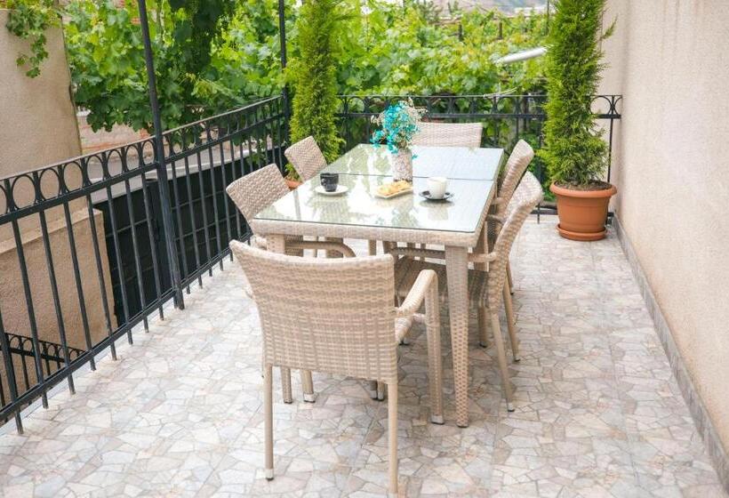 پانسیون Guest House Mk