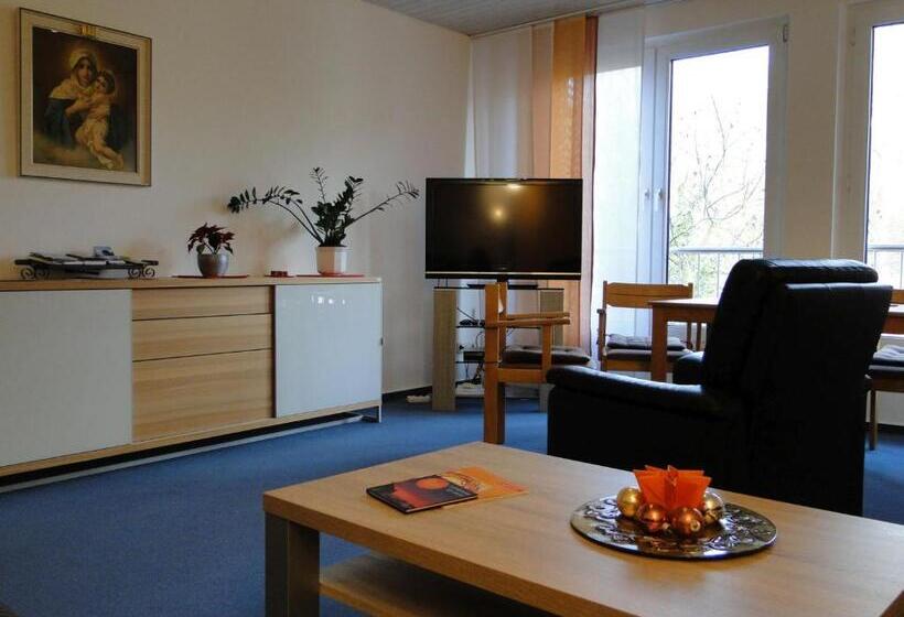 ペンション Haus St. Josef