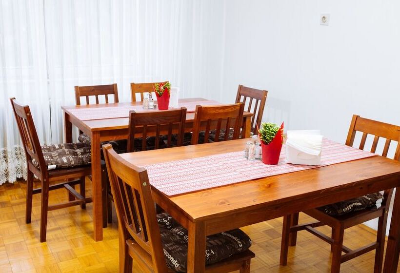 پانسیون Vila Emona