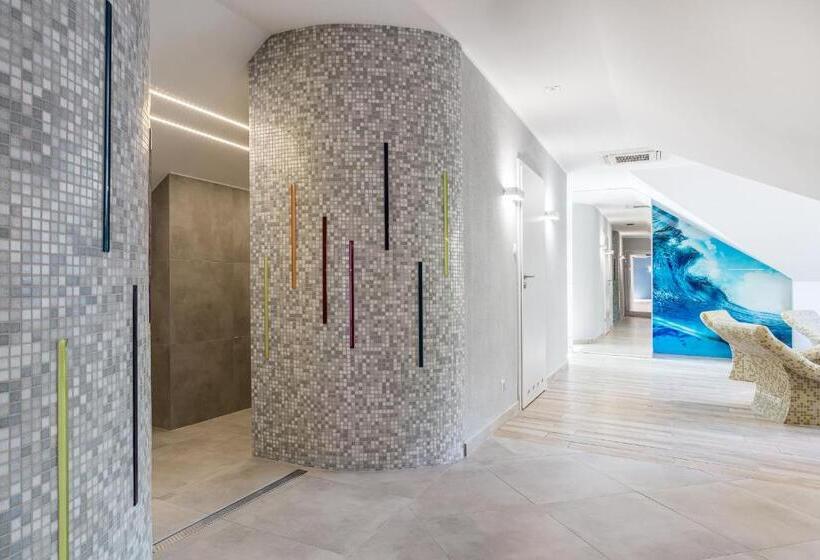 Rezydencja Morski Tygiel