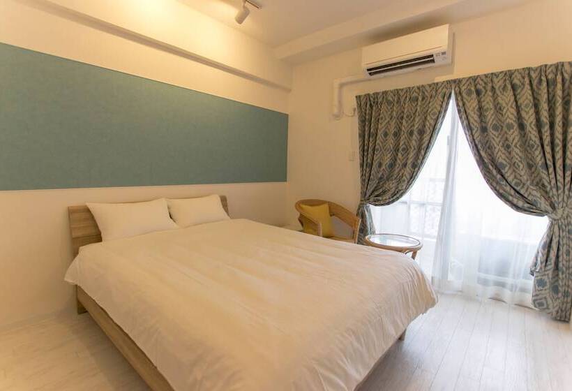 Y‘ Rise To Hotel Itoman