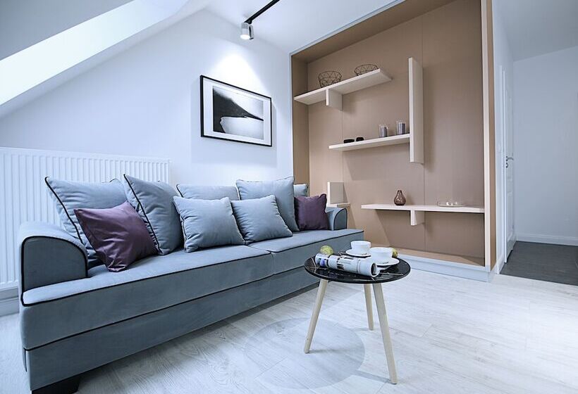 Absyntapart   Bulwar Staromiejski