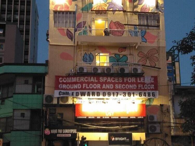 هاستل Dormitelsph Ust