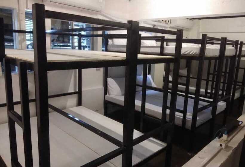 هاستل Dormitelsph Ust