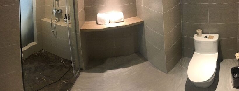 Atour Hotel Xiaoshan International Airport Hangzhou