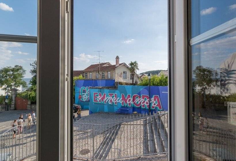 مبيت وإفطار Casa Das Muralhas