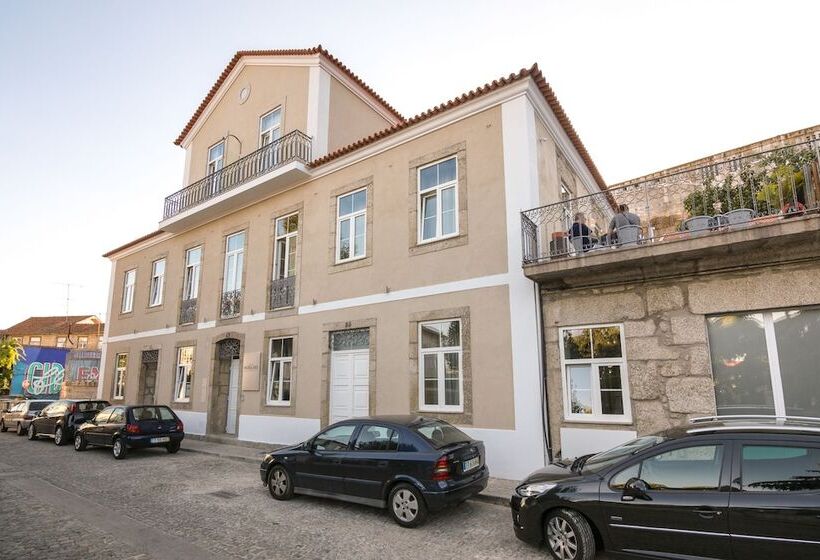 ベッドアンドブレックファースト Casa Das Muralhas