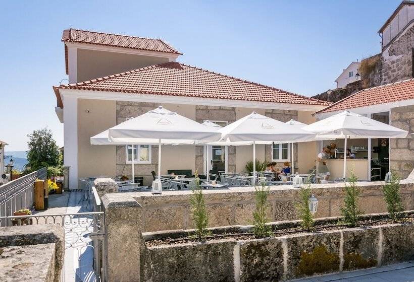 ベッドアンドブレックファースト Casa Das Muralhas