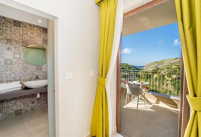 تختخواب و صبحانه Viewpoint Boutique Living