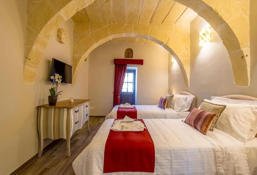 تختخواب و صبحانه Viewpoint Boutique Living