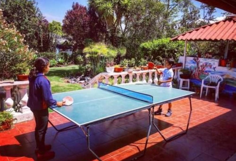 تختخواب و صبحانه Villa Ilalo