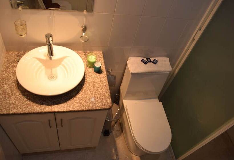 تختخواب و صبحانه Villa Ilalo