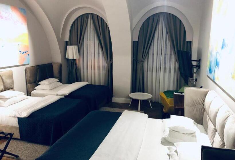 Boutique Hotel Tvrđa