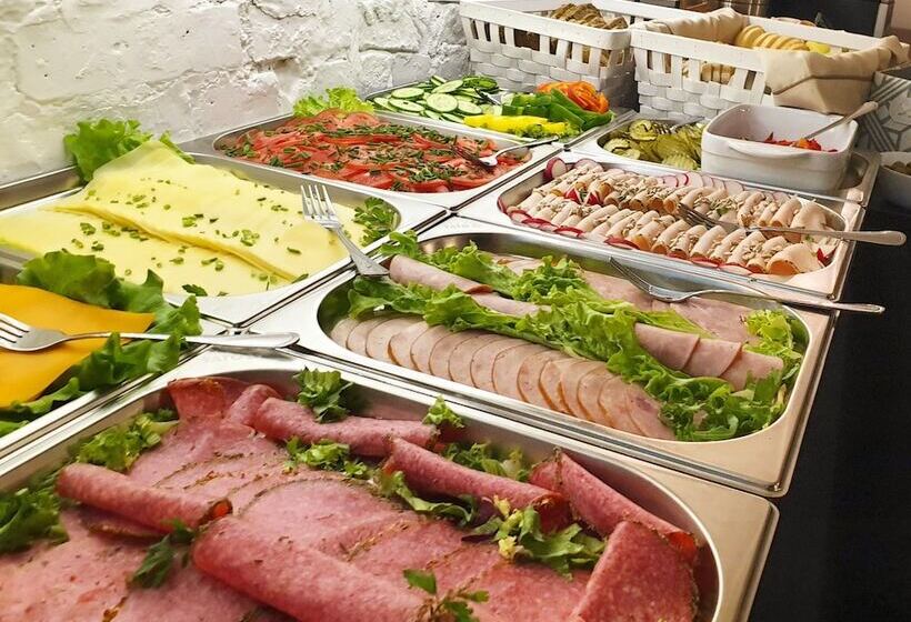 Expolis Residence   City Center Mtp Targi   24h #betterthanyourex