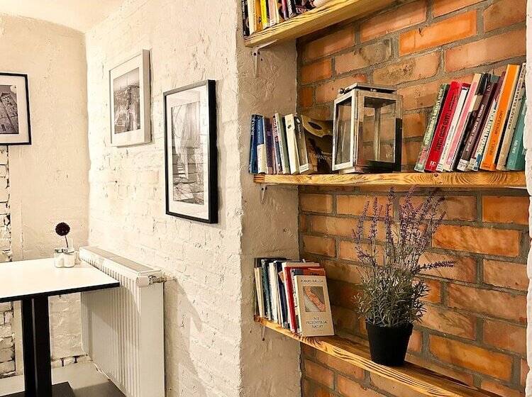 Expolis Residence   City Center Mtp Targi   24h #betterthanyourex