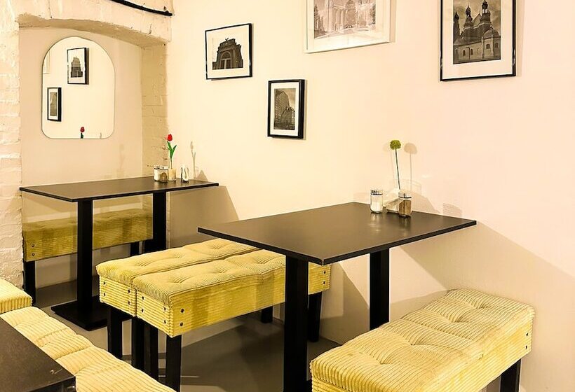 Expolis Residence   City Center Mtp Targi   24h #betterthanyourex