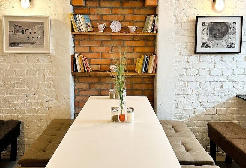 Expolis Residence   City Center Mtp Targi   24h #betterthanyourex