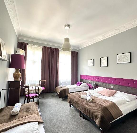 Expolis Residence   City Center Mtp Targi   24h #betterthanyourex