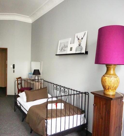 Expolis Residence   City Center Mtp Targi   24h #betterthanyourex