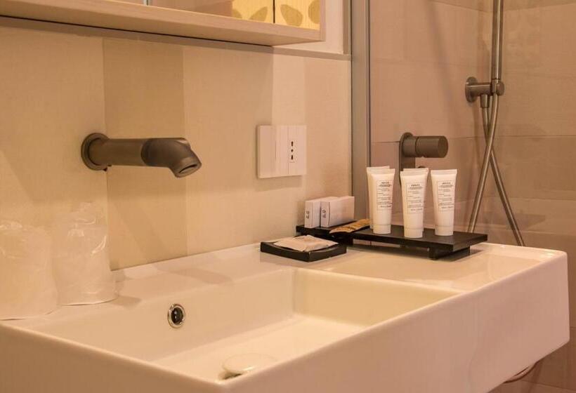 פונדק Balata Bianca