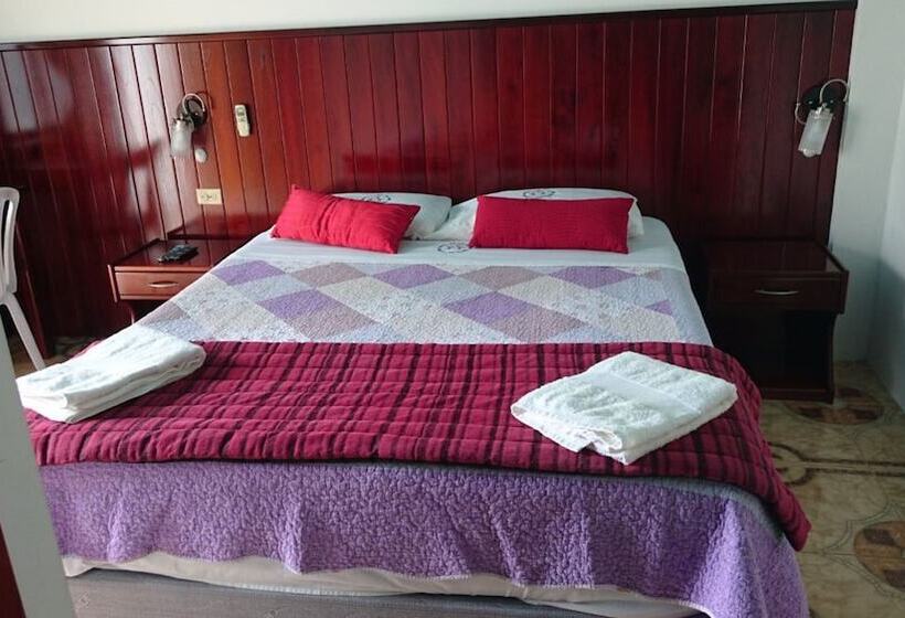 Hostal Brisas Del Mar