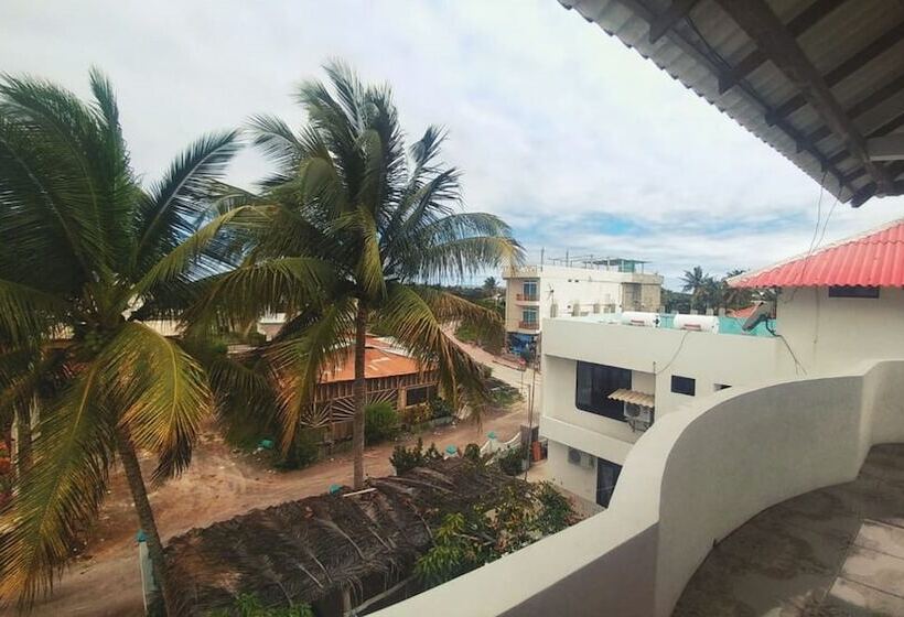 Hostal Brisas Del Mar