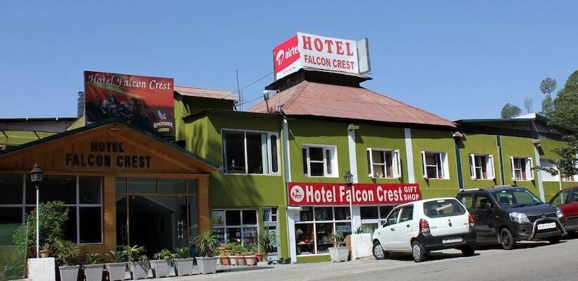 Отель Adb Rooms Falcon Crest