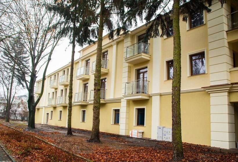 هتل Akacja Medical Resort