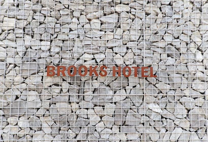 בית מלון כפרי Brooks Business