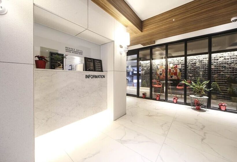 בית מלון כפרי Brooks Business