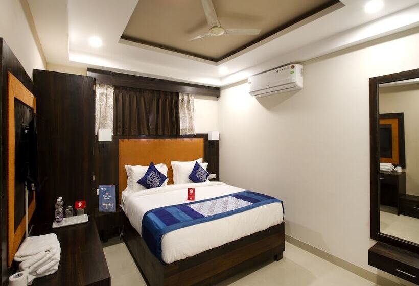 هتل Collection O Park Heights Banjara Hills Near Gvk One Mall