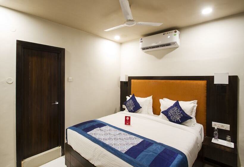 هتل Collection O Park Heights Banjara Hills Near Gvk One Mall