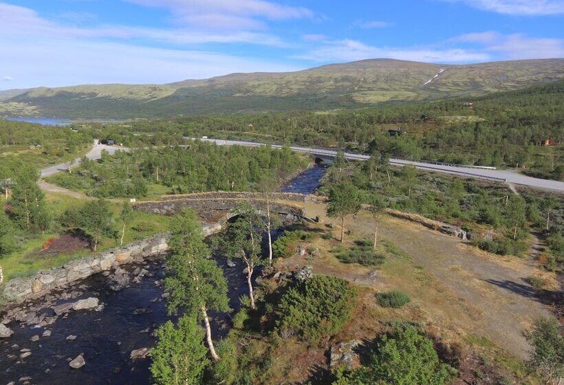 Отель Dovregubbens Hall