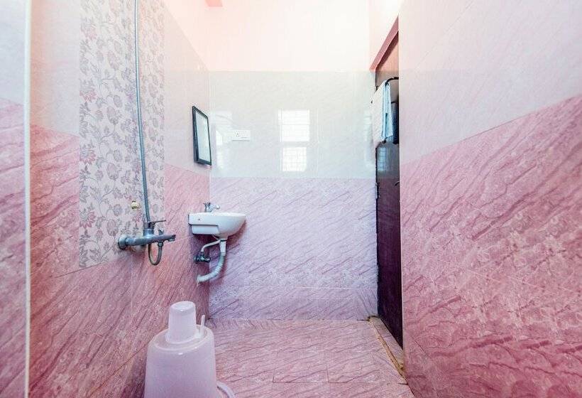 هتل Fabexpress Sorgam Service Apartment