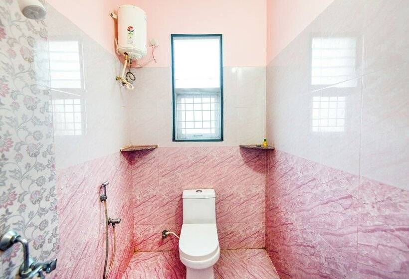 هتل Fabexpress Sorgam Service Apartment