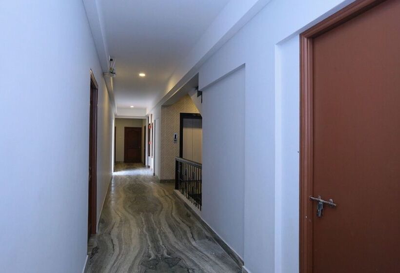 هتل Prince Palace