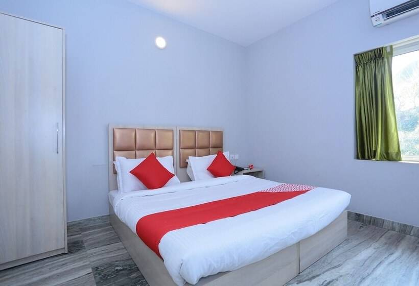 هتل Prince Palace