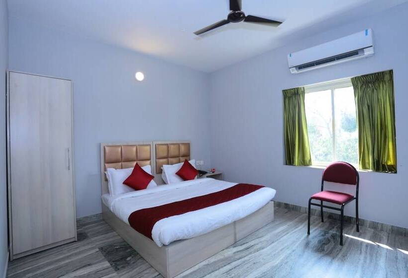 هتل Prince Palace