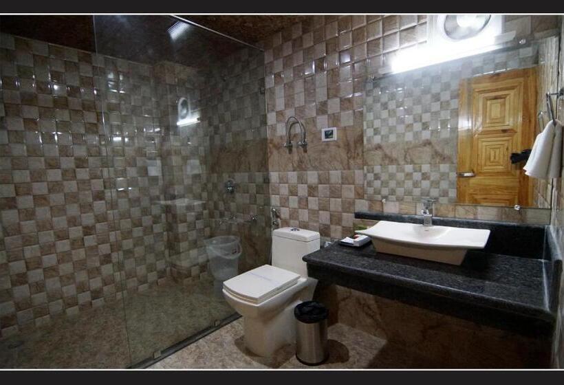 فندق Grand Krisa Resort & Spa , Manali