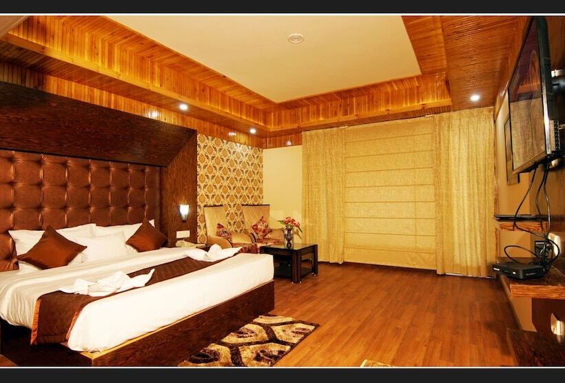 فندق Grand Krisa Resort & Spa , Manali
